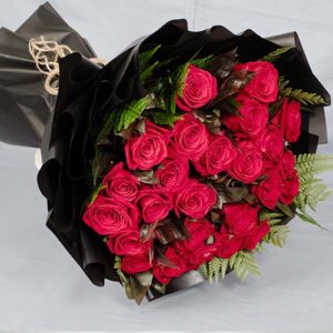 30 Red Roses